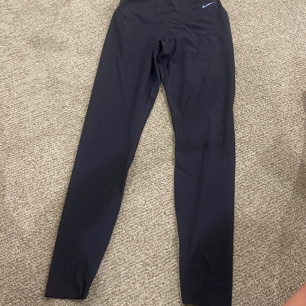 Nike Zenvy women’s dri fit